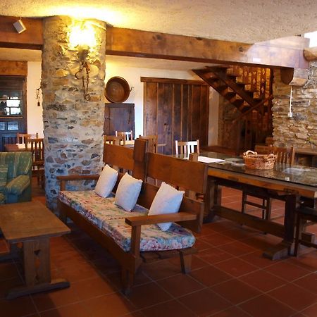 바라간카 Casa Da Bica Gondesende 게스트하우스 외부 사진